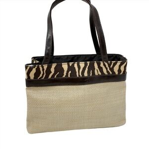 Estee Lauder mini straw handbag makeup bag